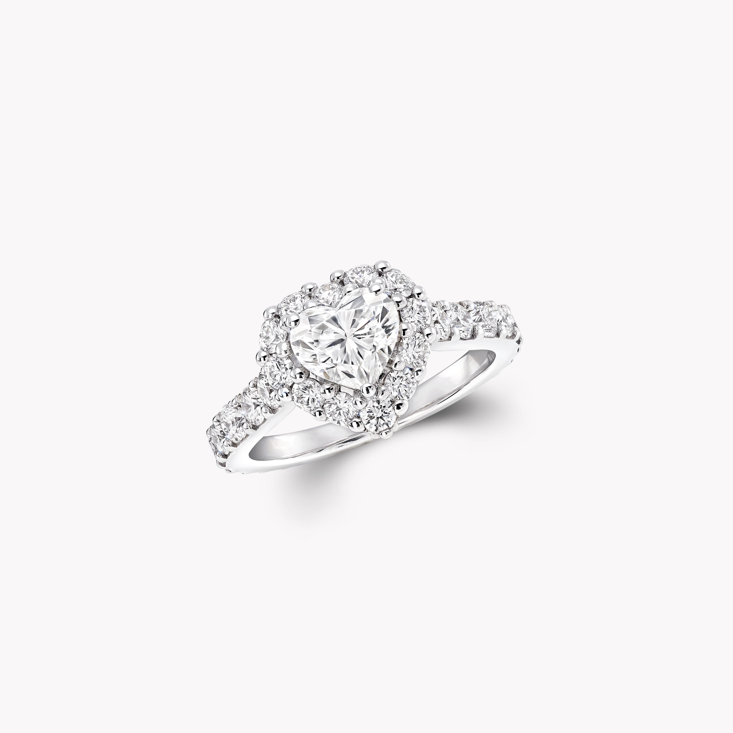 Dazzling Heart Shaped Pearl Ring - Alapatt Diamonds
